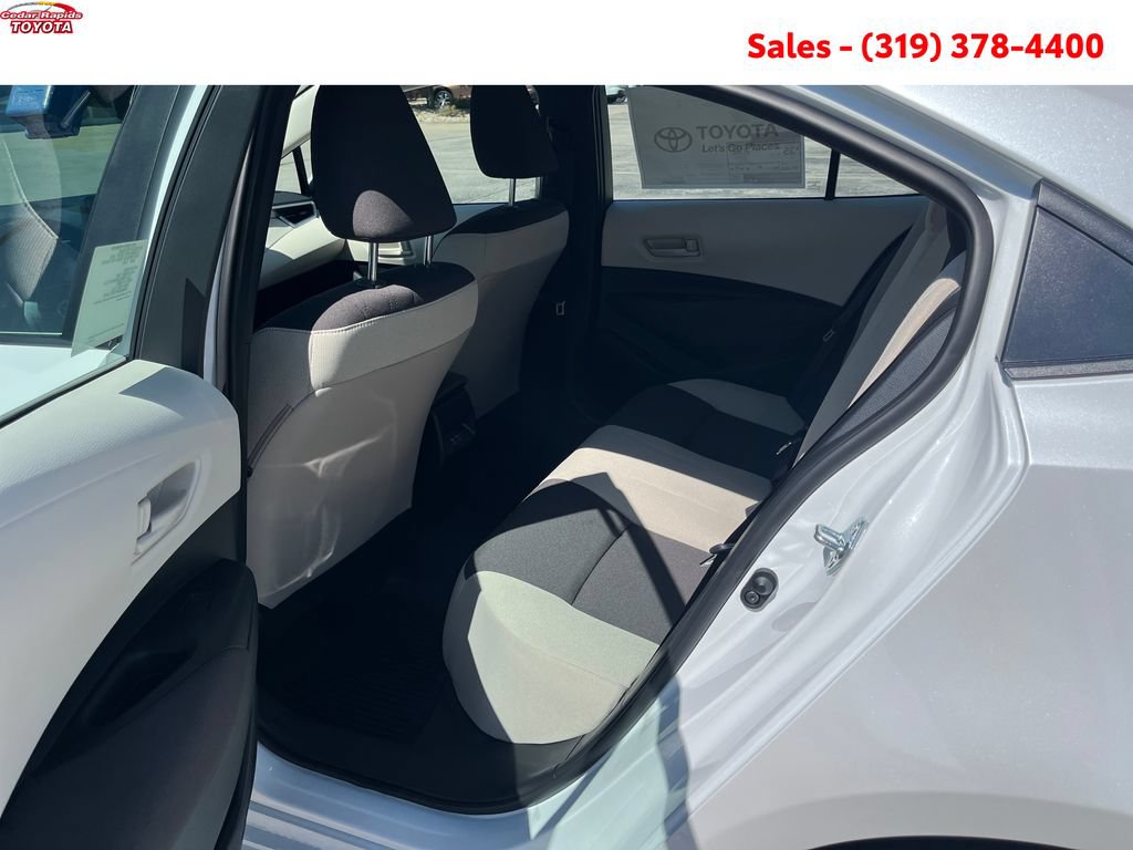 New 2026 Toyota Corolla LE w/ LE Premium Package FWD image 18