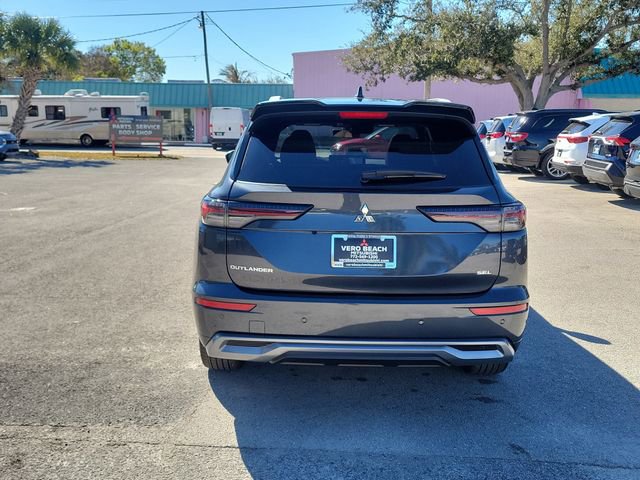 New 2026 Mitsubishi Outlander SEL image 5