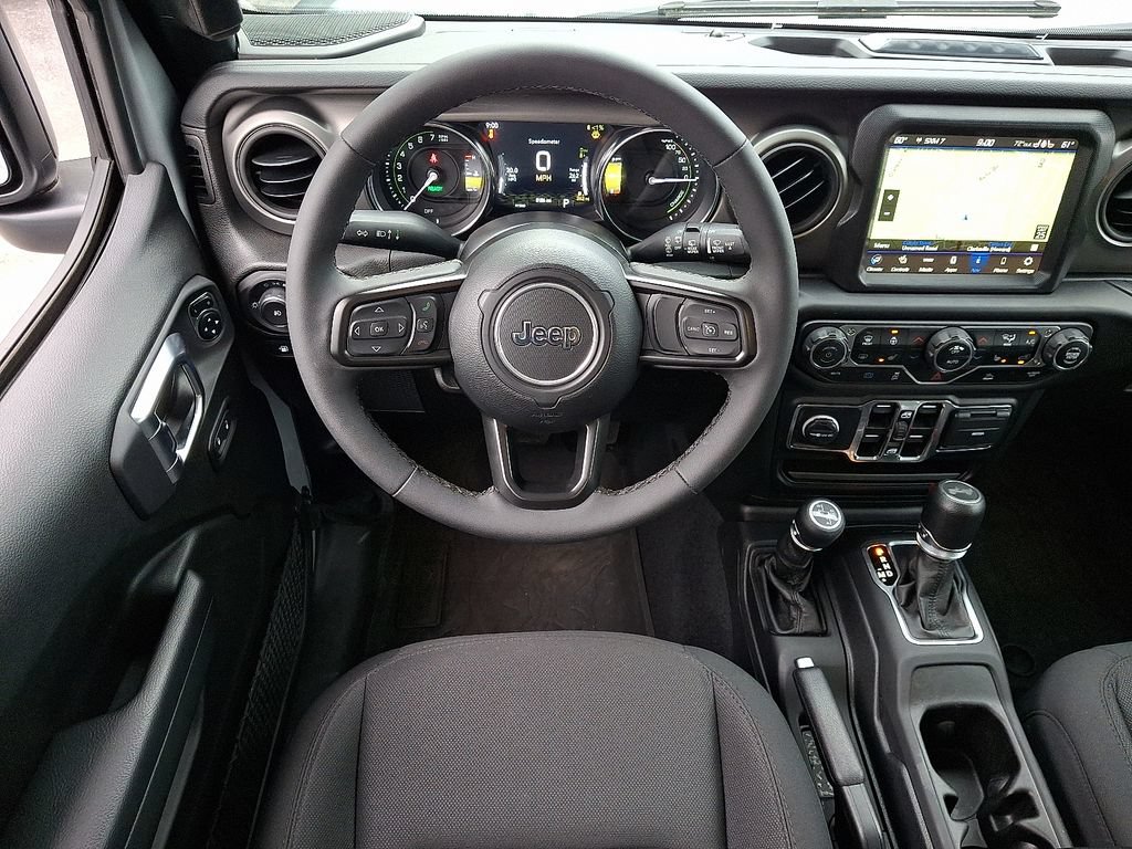 Used 2023 Jeep Wrangler Unlimited w/ Cold Weather Group AWD/4WD image 11