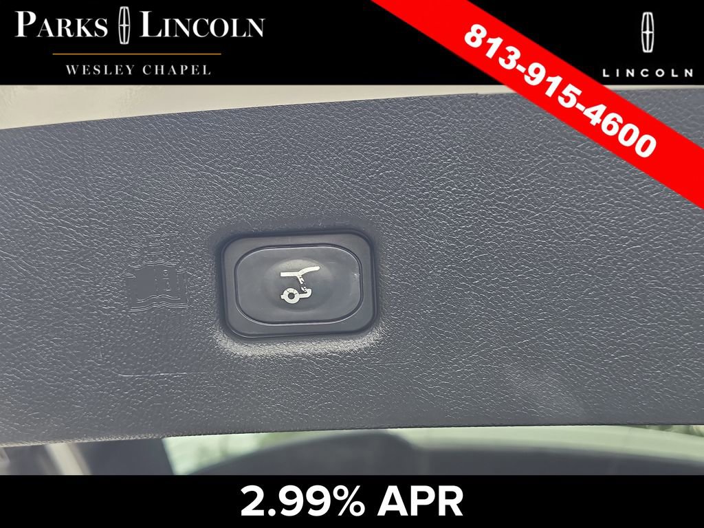 Certified 2022 Lincoln Nautilus Reserve w/ Equipment Group 201A FWD image 9