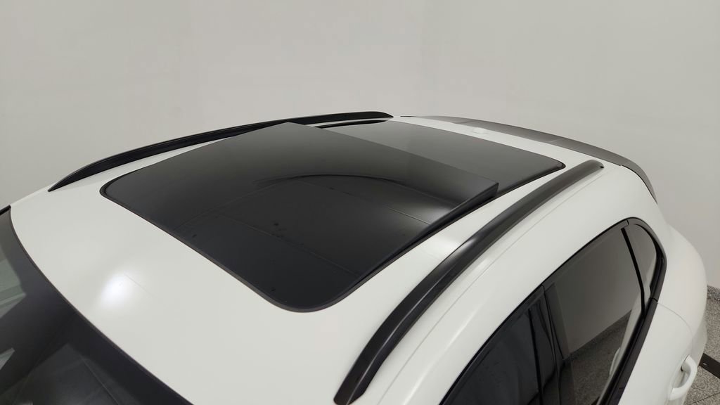 Used 2020 Porsche Macan S AWD/4WD image 17