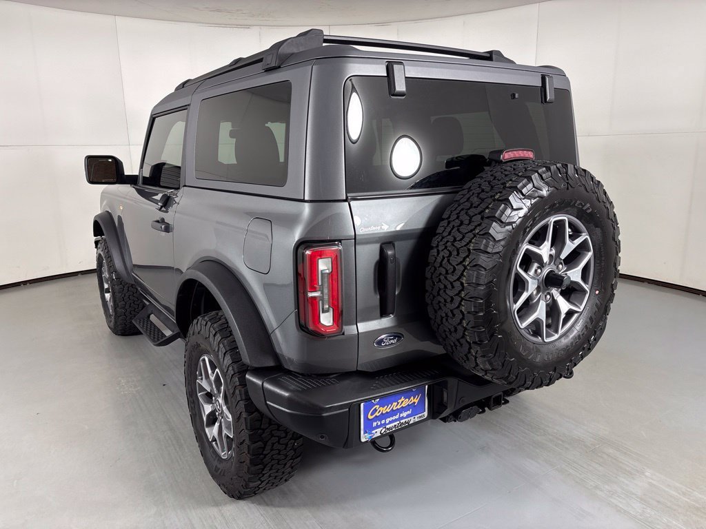 Used 2024 Ford Bronco Badlands AWD/4WD image 6