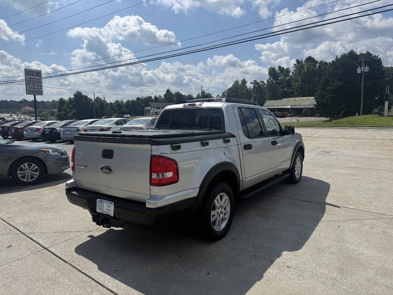 Used 2010 Ford Explorer Sport Trac XLT RWD image 7