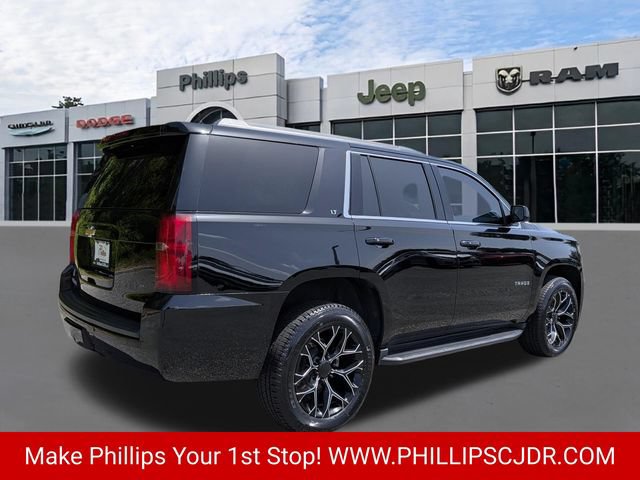 Used 2017 Chevrolet Tahoe LT w/ Luxury Package RWD image 3