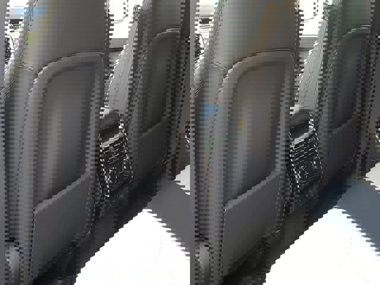 Used 2025 Land Rover Range Rover Sport Dynamic SE image 19