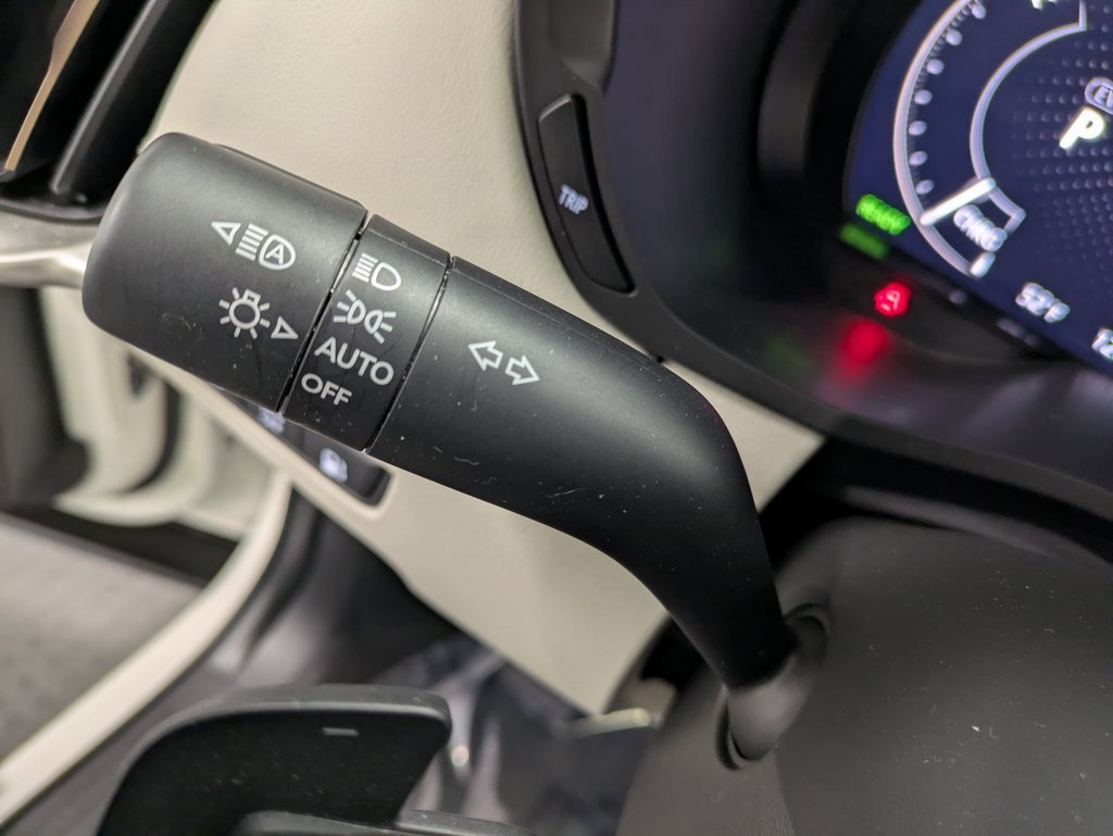 Used 2024 MAZDA CX-90 Plug-In Hybrid w/ Premium Plus image 16