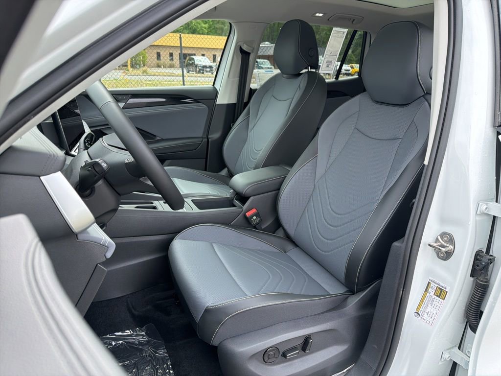 New 2026 Volkswagen Tiguan SE AWD/4WD image 15
