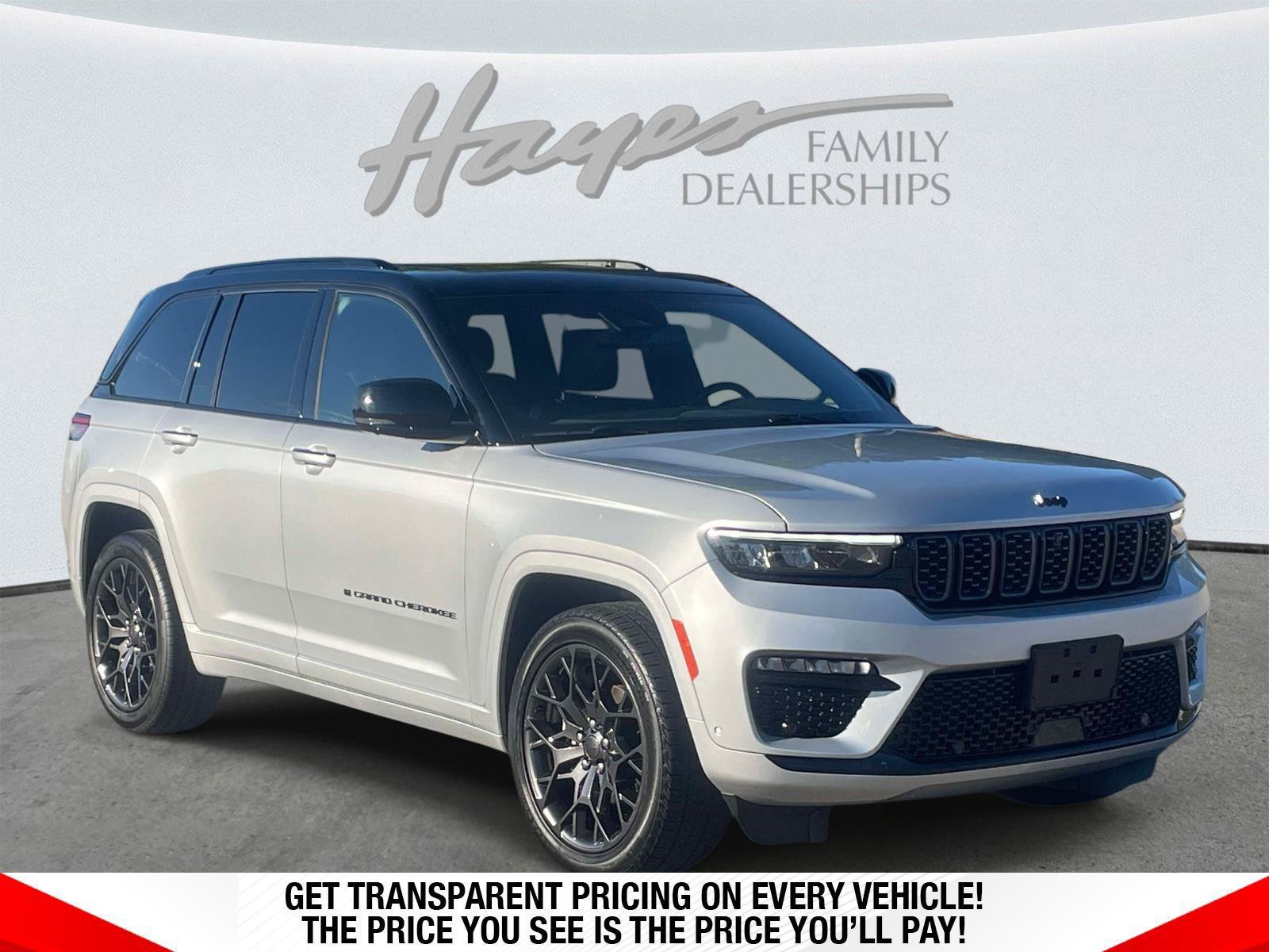 Used 2025 Jeep Grand Cherokee Summit w/ Obsidian Package