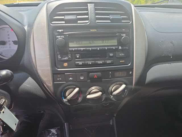 Used 2005 Toyota RAV4 2WD image 19