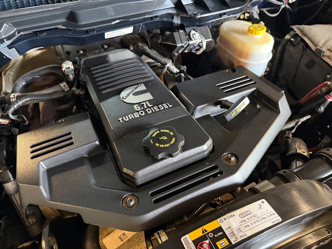 Used 2014 RAM 3500 Laramie w/ Cold Weather Group AWD/4WD image 14