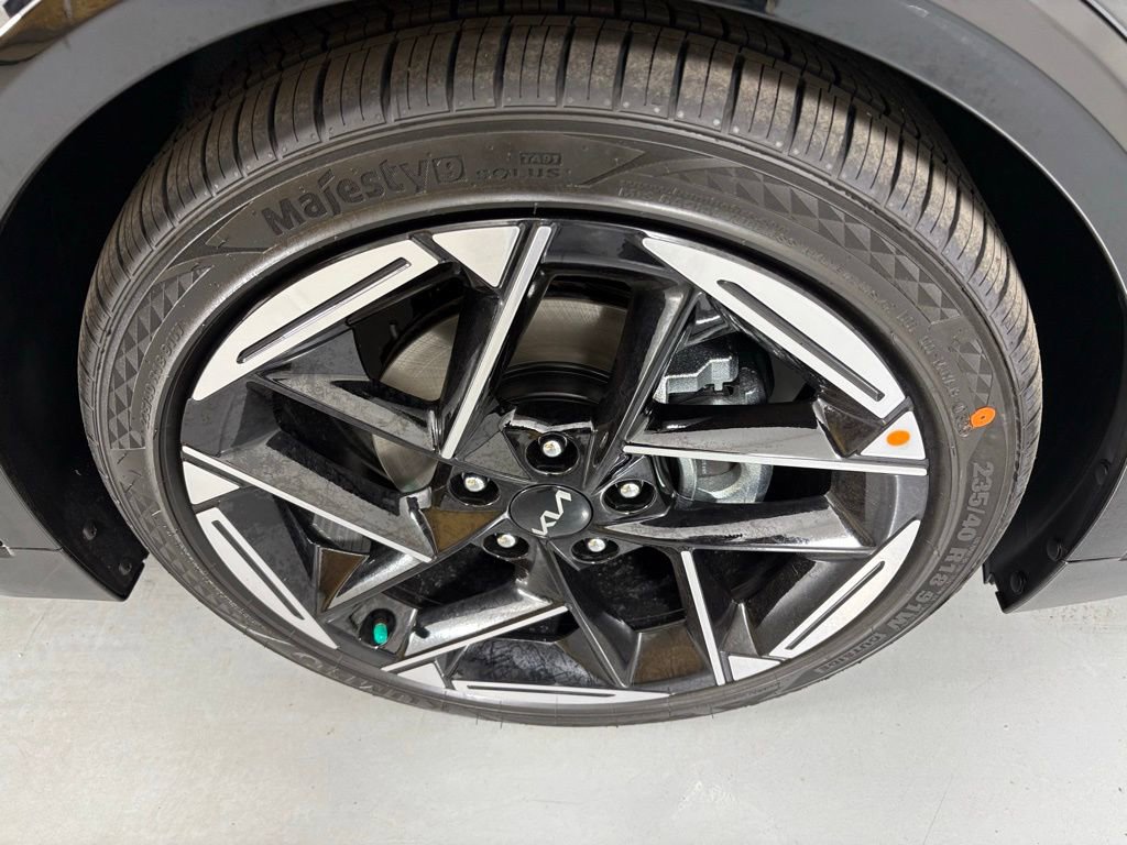 New 2026 Kia K4 GT-Line image 10