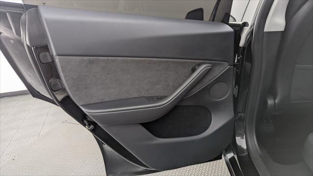 Used 2023 Tesla Model Y Long Range image 14