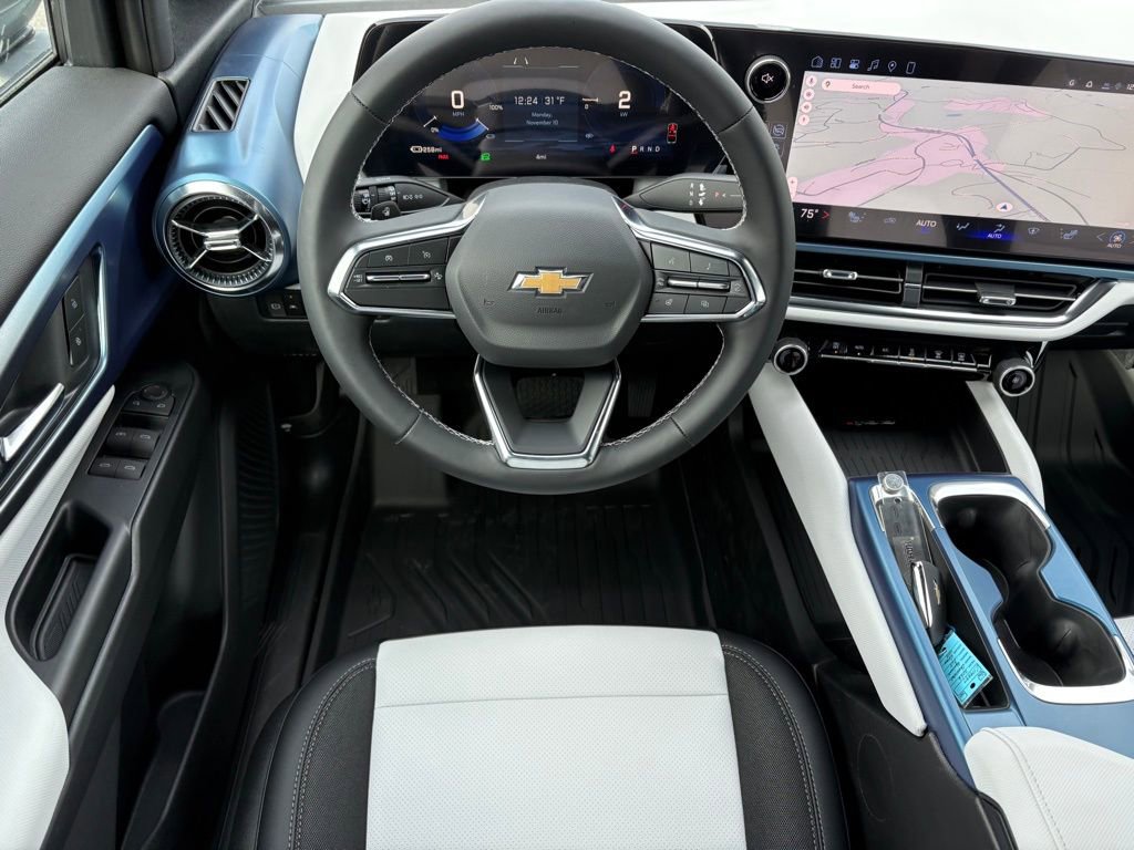 New 2026 Chevrolet Equinox EV LT image 27