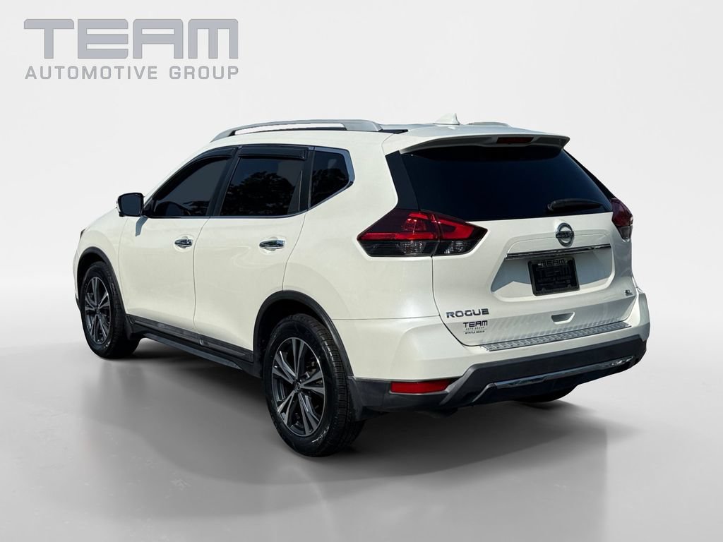 Used 2018 Nissan Rogue SL w/ Premium Package FWD image 5