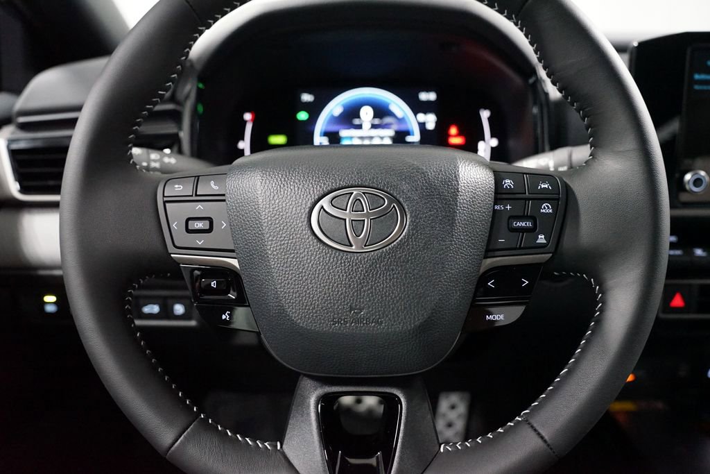 New 2026 Toyota Camry SE image 12