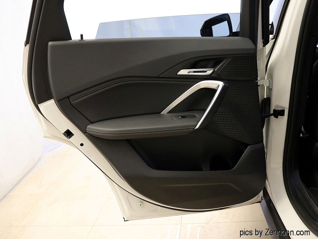 Certified 2023 BMW X1 xDrive28i w/ Convenience Package image 25