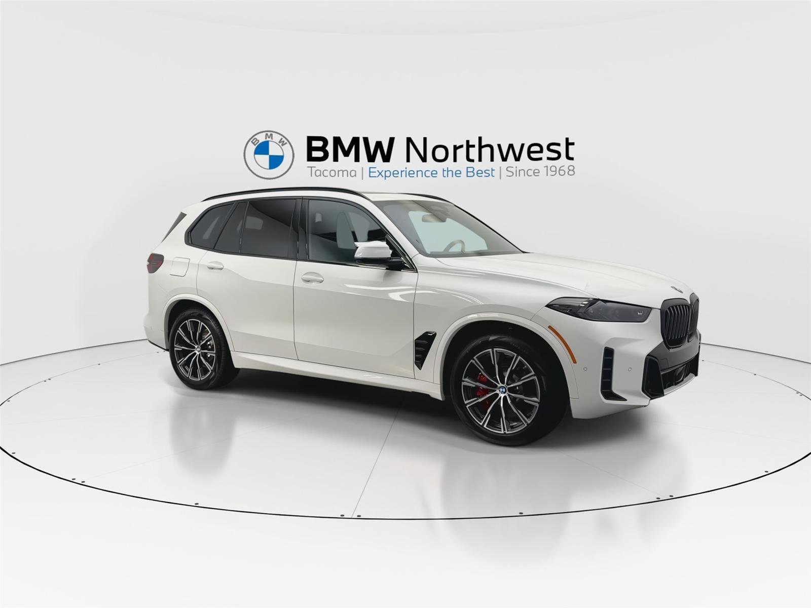 New 2026 BMW X5 xDrive50e image 6