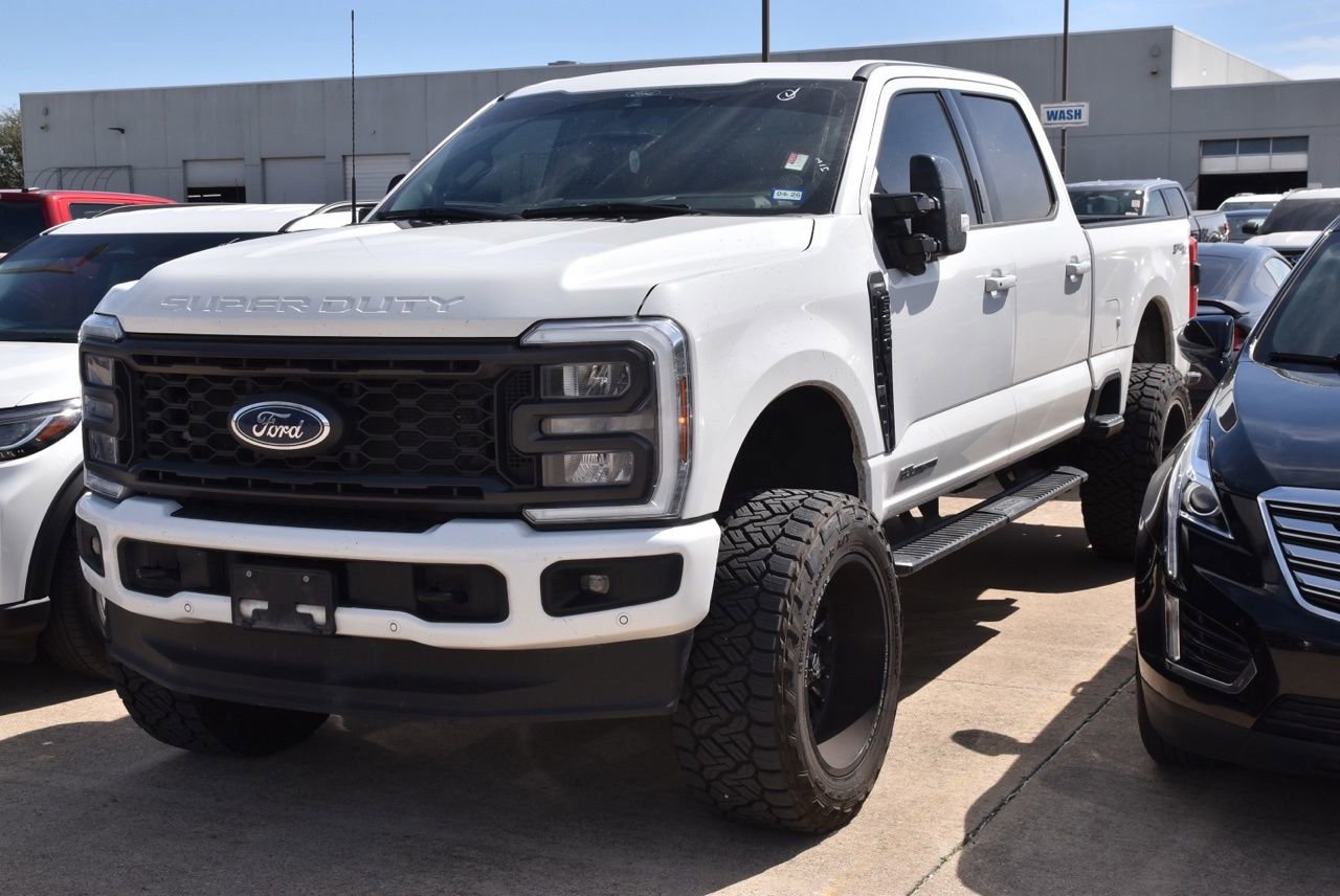 Used 2024 Ford F250 Lariat w/ Lariat Ultimate Package image 2