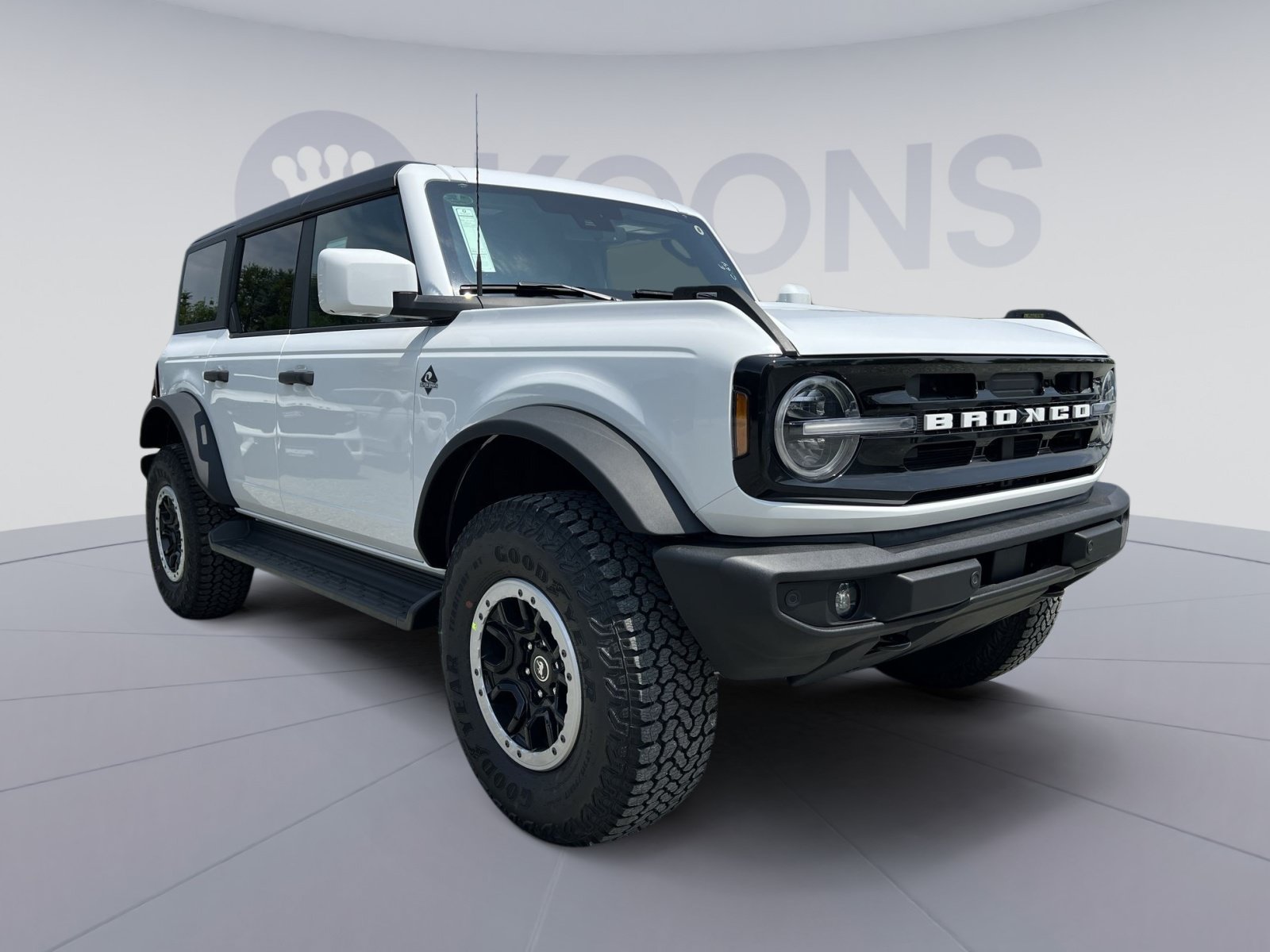 New 2026 Ford Bronco Outer Banks w/ Sasquatch Package AWD/4WD image 10