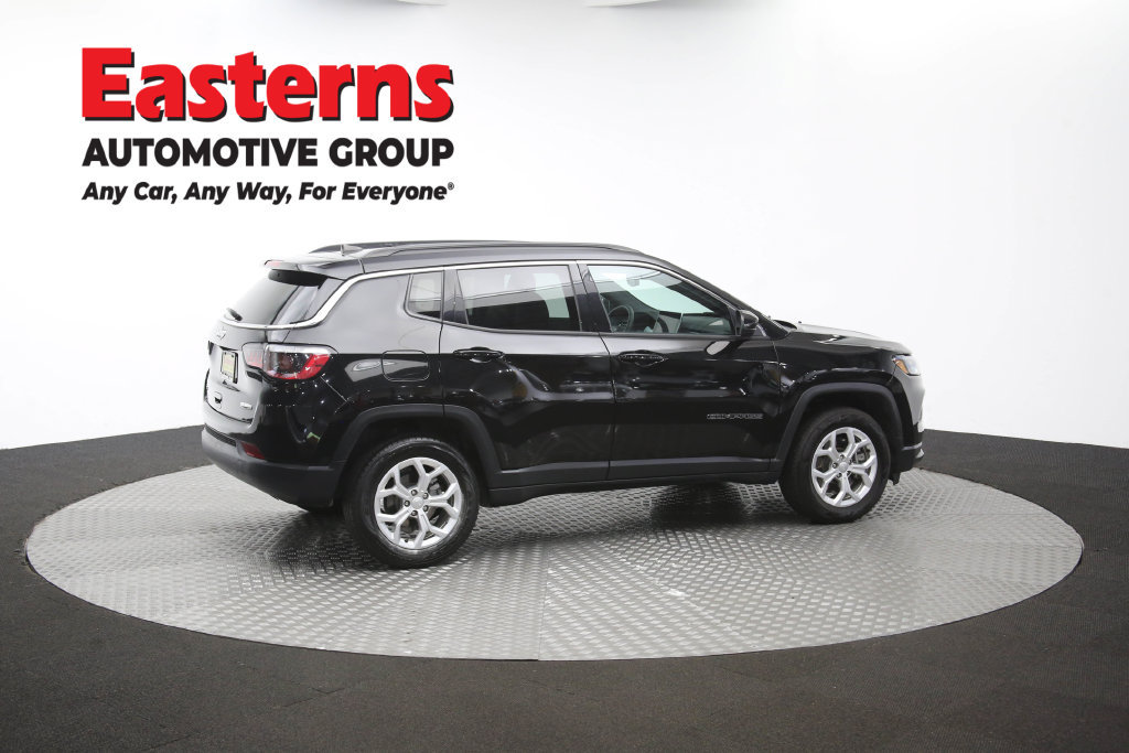 Used 2024 Jeep Compass Latitude AWD/4WD image 44
