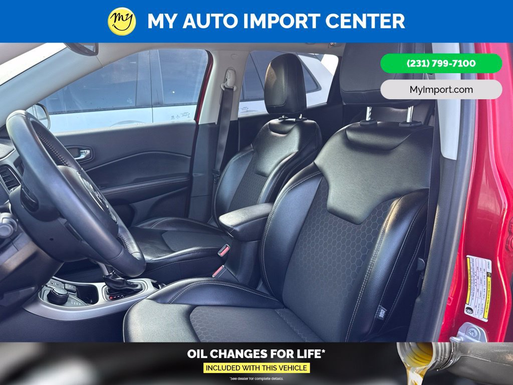 Used 2018 Jeep Compass Latitude w/ Popular Equipment Group AWD/4WD image 13
