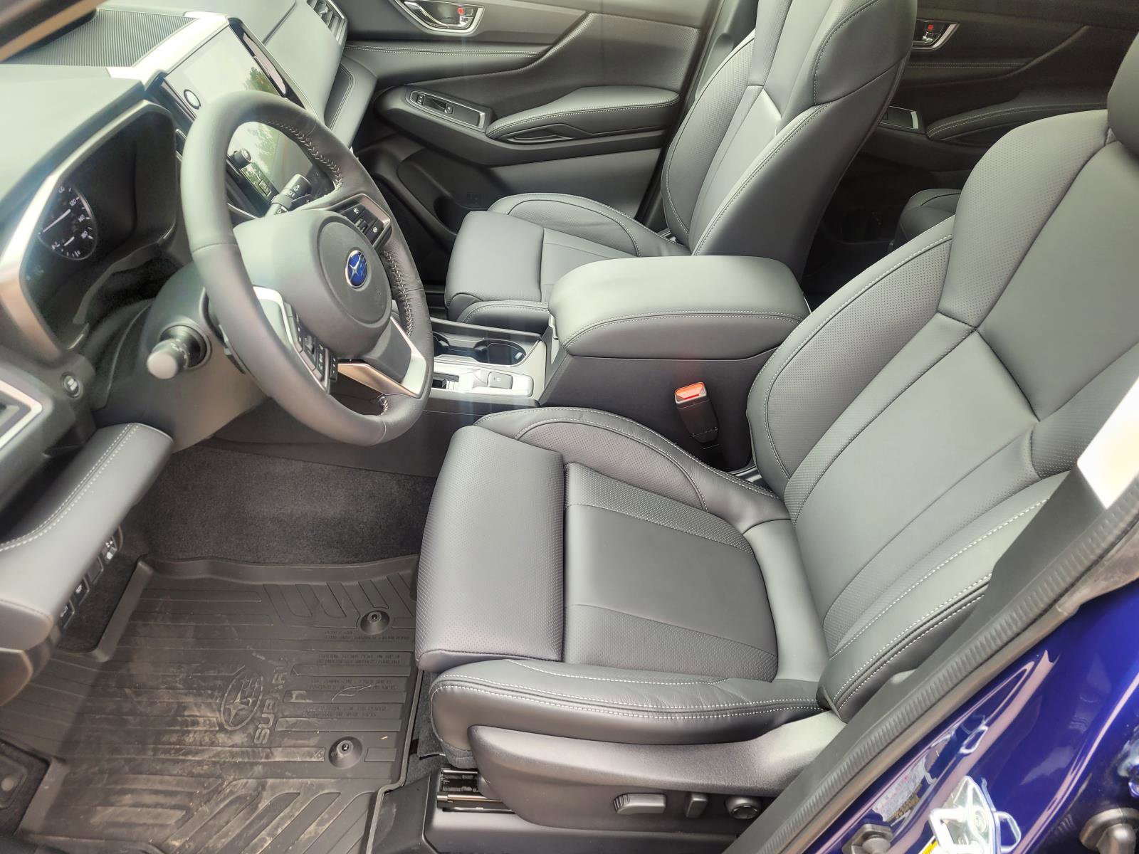 New 2026 Subaru Ascent Limited AWD/4WD image 3