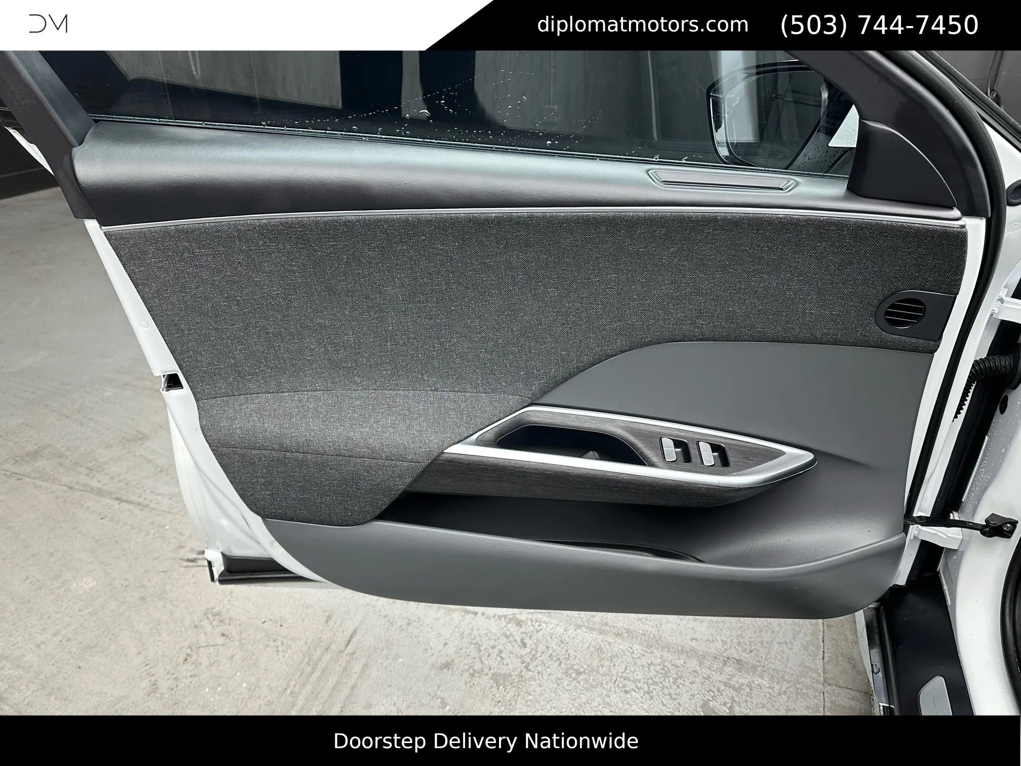 Used 2024 Lucid Air Touring image 29