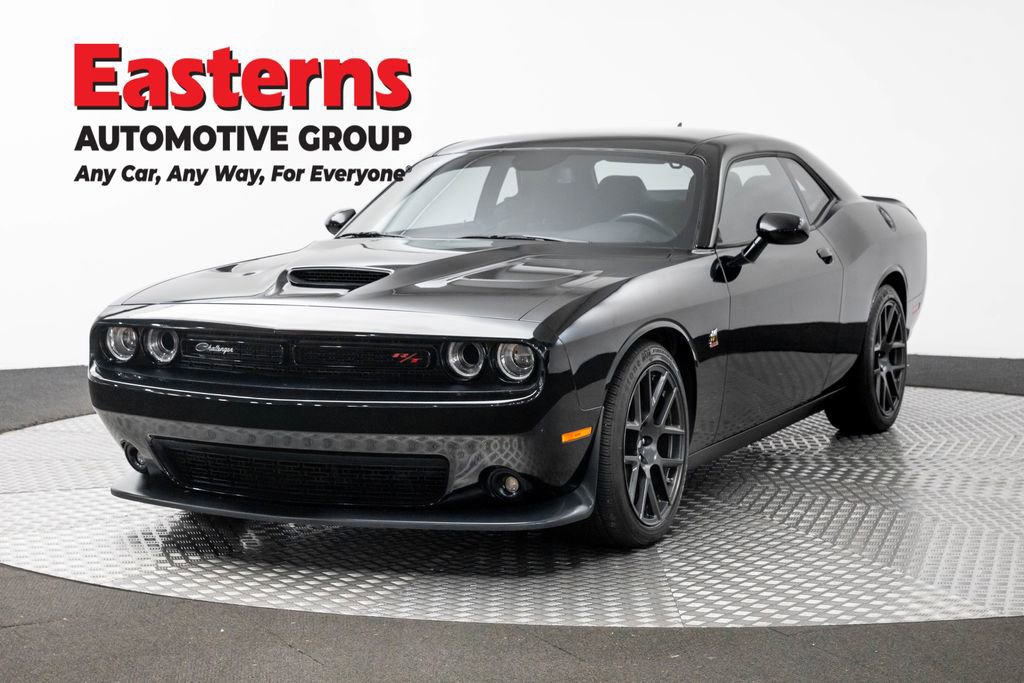 Used 2019 Dodge Challenger R/T Scat Pack image 1