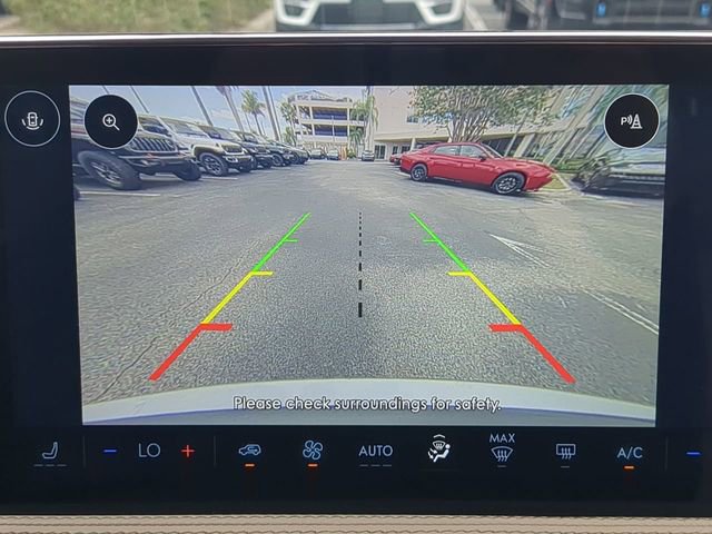 Used 2023 Lincoln Corsair FWD image 25