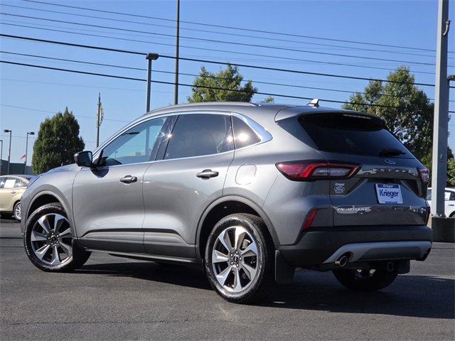Used 2024 Ford Escape Platinum image 27