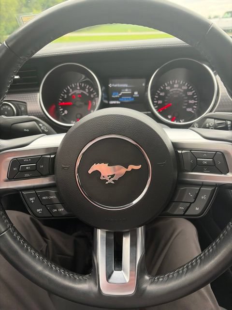 Used 2018 Ford Mustang GT w/ GT Performance Package RWD image 15