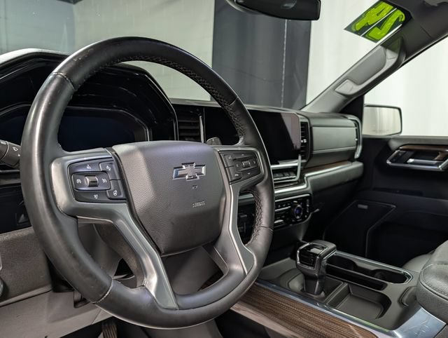 Certified 2024 Chevrolet Silverado 1500 RST w/ Rally Edition AWD/4WD image 18