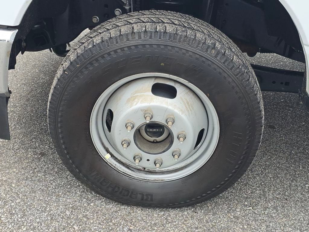 Used 2025 Ford F350 XLT image 27