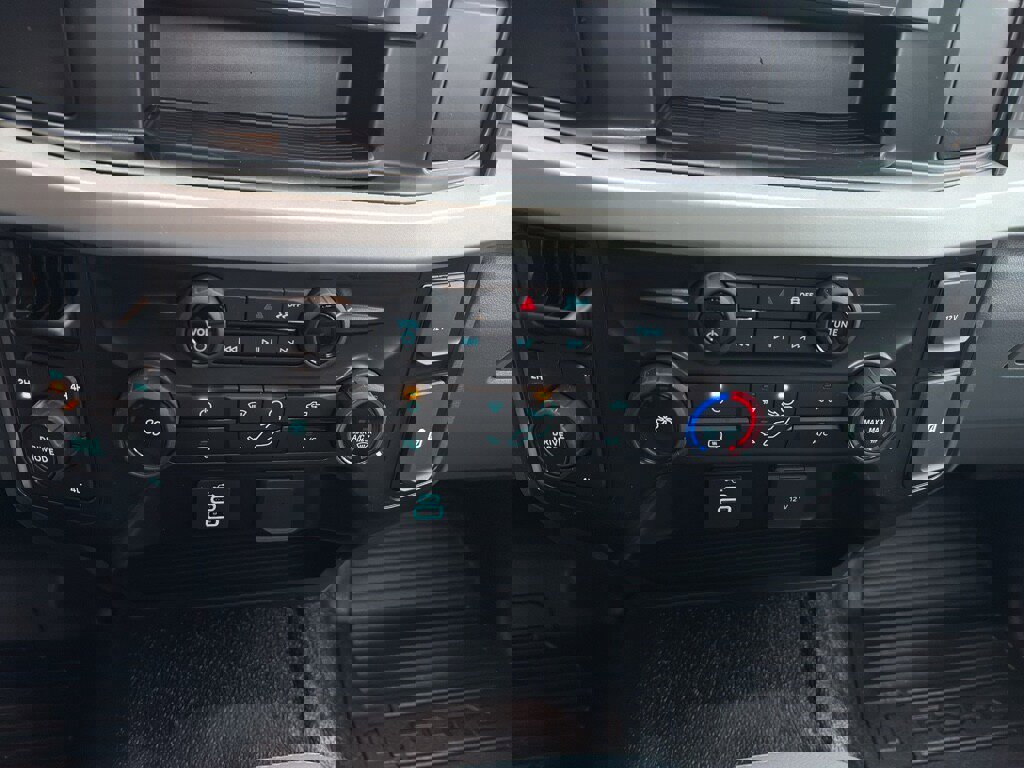 New 2026 Ford F550 4x4 Regular Cab Super Duty image 22