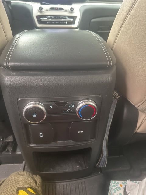 Used 2021 Ford Explorer XLT w/ Equipment Group 202A image 28