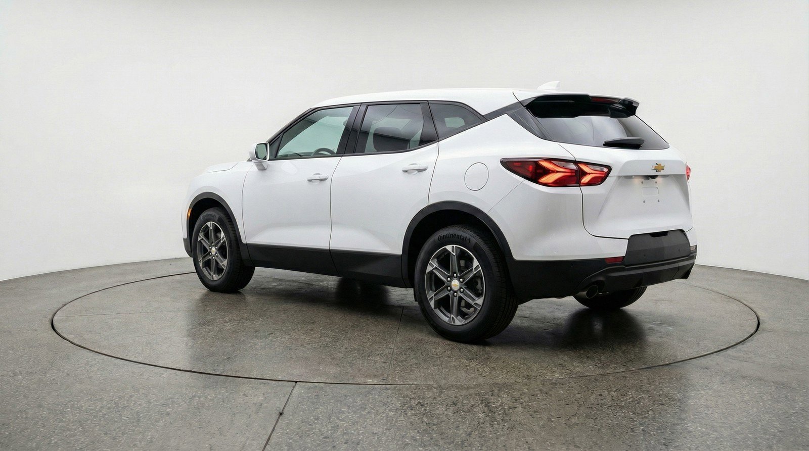 Used 2025 Chevrolet Blazer LT image 6