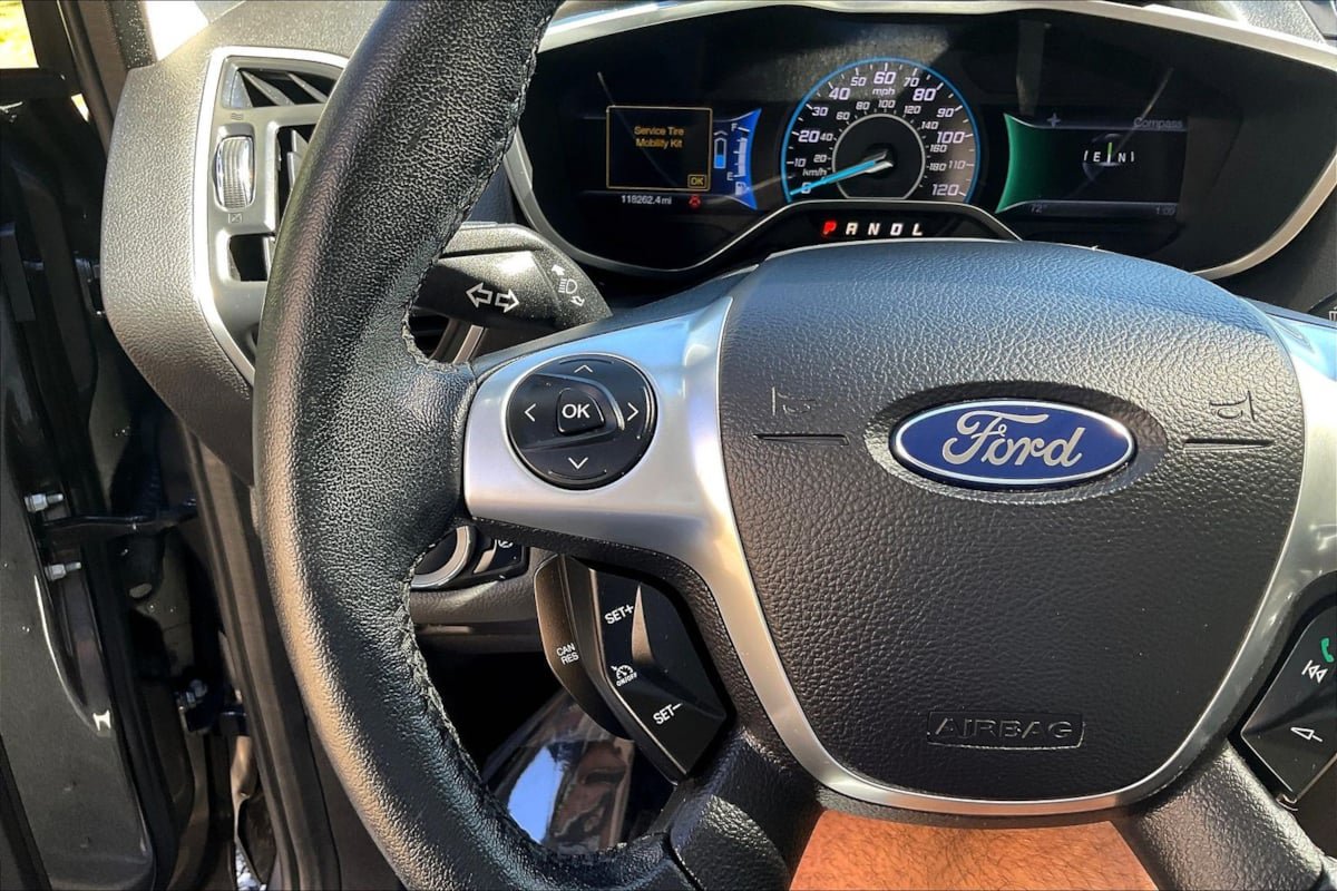 Used 2013 Ford C-MAX SE FWD image 11
