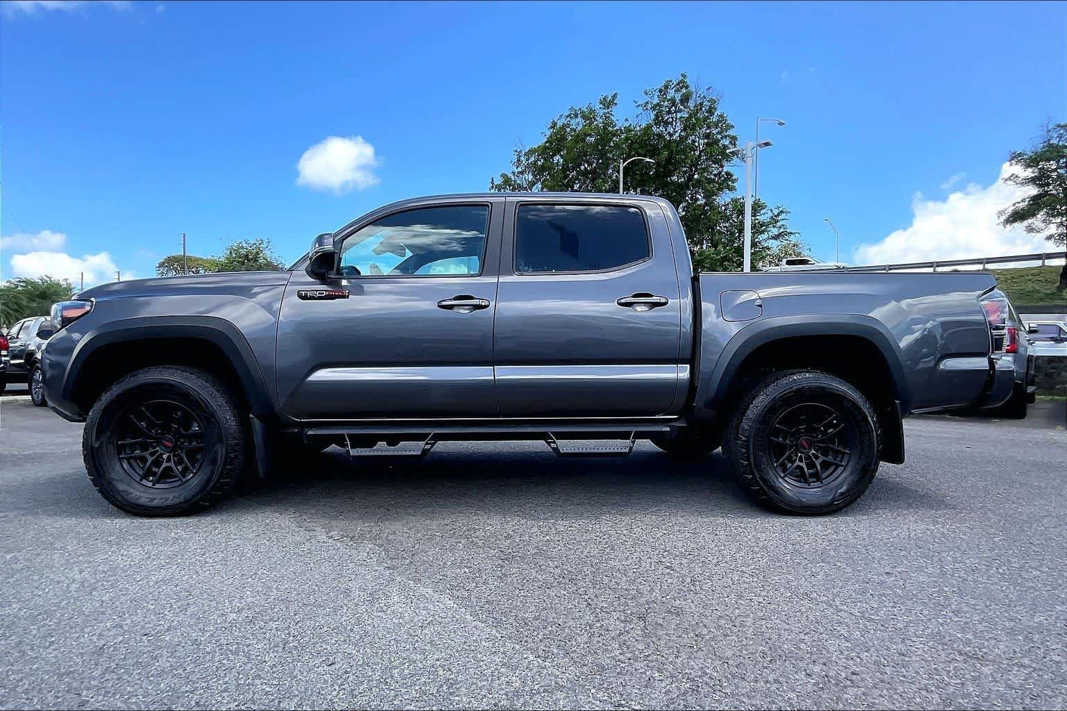 Used 2020 Toyota Tacoma TRD Pro AWD/4WD image 3