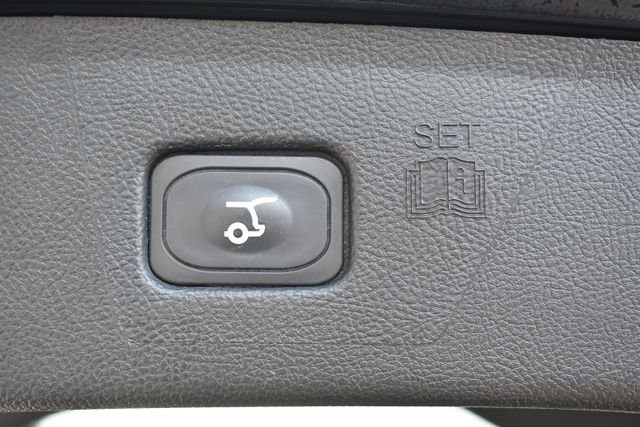 Used 2024 Ford Edge SEL w/ Convenience Package image 39