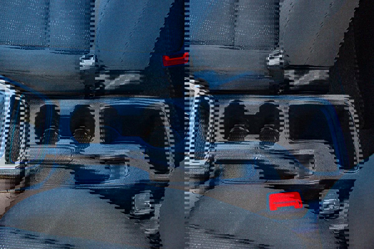 Used 2022 Hyundai Venue SE image 28