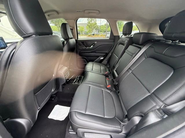 New 2025 Lincoln Corsair Reserve image 14