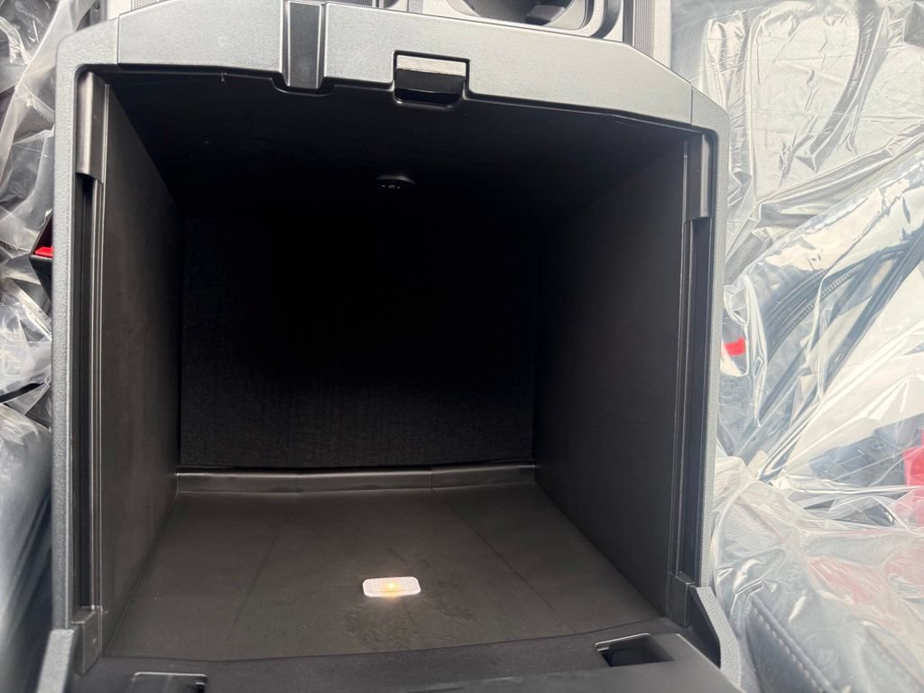 New 2026 Ford F450 Lariat w/ Lariat Ultimate Package AWD/4WD image 31