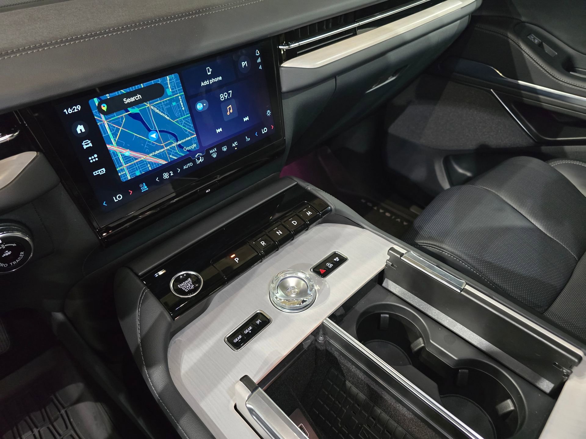 New 2025 Lincoln Navigator Reserve w/ Jet Appearance Package image 31