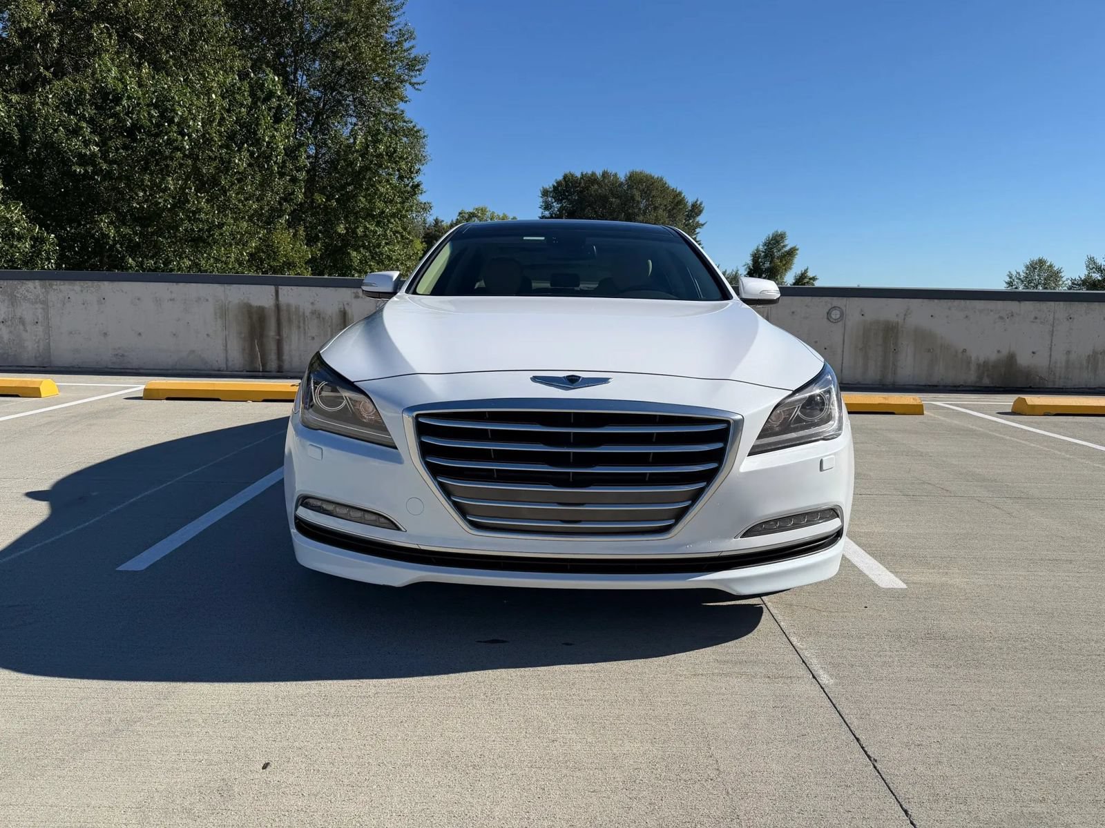 Used 2016 Hyundai Genesis 3.8 w/ Option Group 02 AWD/4WD image 23