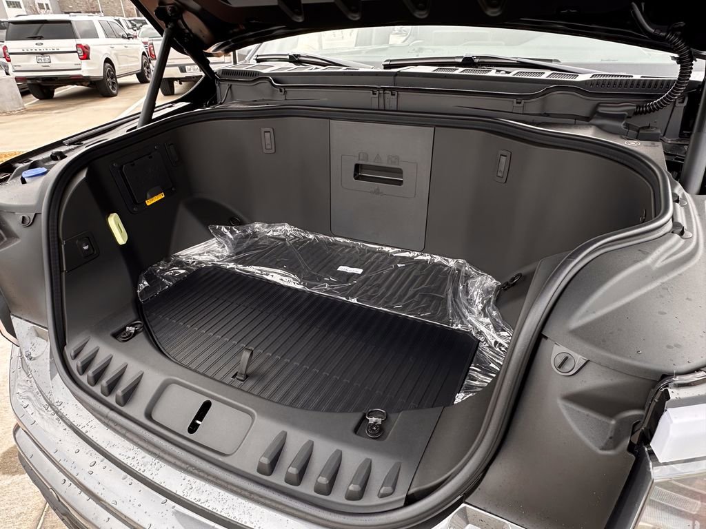 New 2025 Ford F150 Lightning Flash image 80