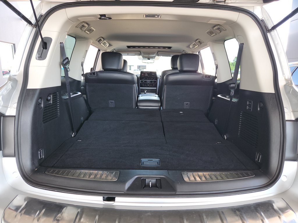 Used 2023 INFINITI QX80 Luxe w/ Cargo Package RWD image 14