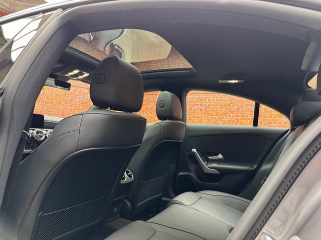 Used 2025 Mercedes-Benz CLA 250 4MATIC image 24