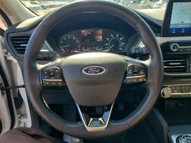 Used 2022 Ford Escape SE w/ Convenience Package FWD image 31