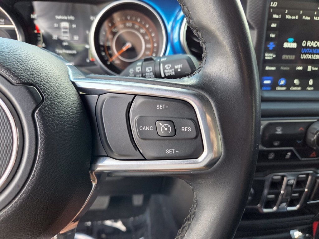 Used 2022 Jeep Wrangler Unlimited Sahara AWD/4WD image 31