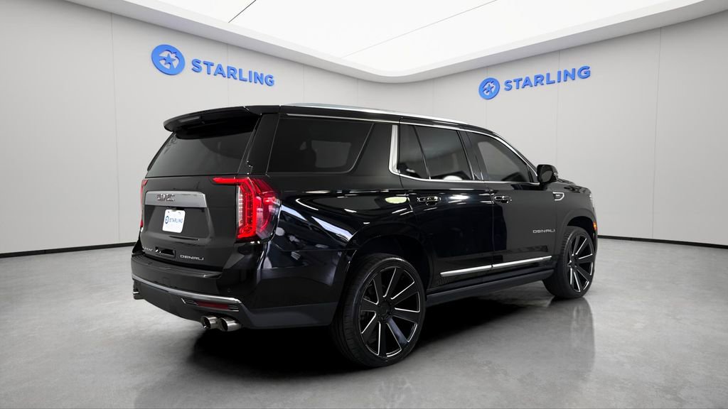 Used 2021 GMC Yukon Denali w/ Denali Premium Package AWD/4WD image 9